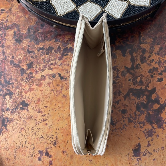 Dior Beauty 3/4 Zipper Beige Recycled Polyester (feels like cotton)Bag Makeup - Picture 8 of 10